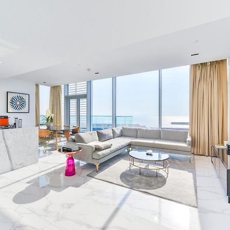 Luxe 3 Bedroom Oceanfront Apartment In The Heart Of Bluewaters Island Dubai Exteriör bild